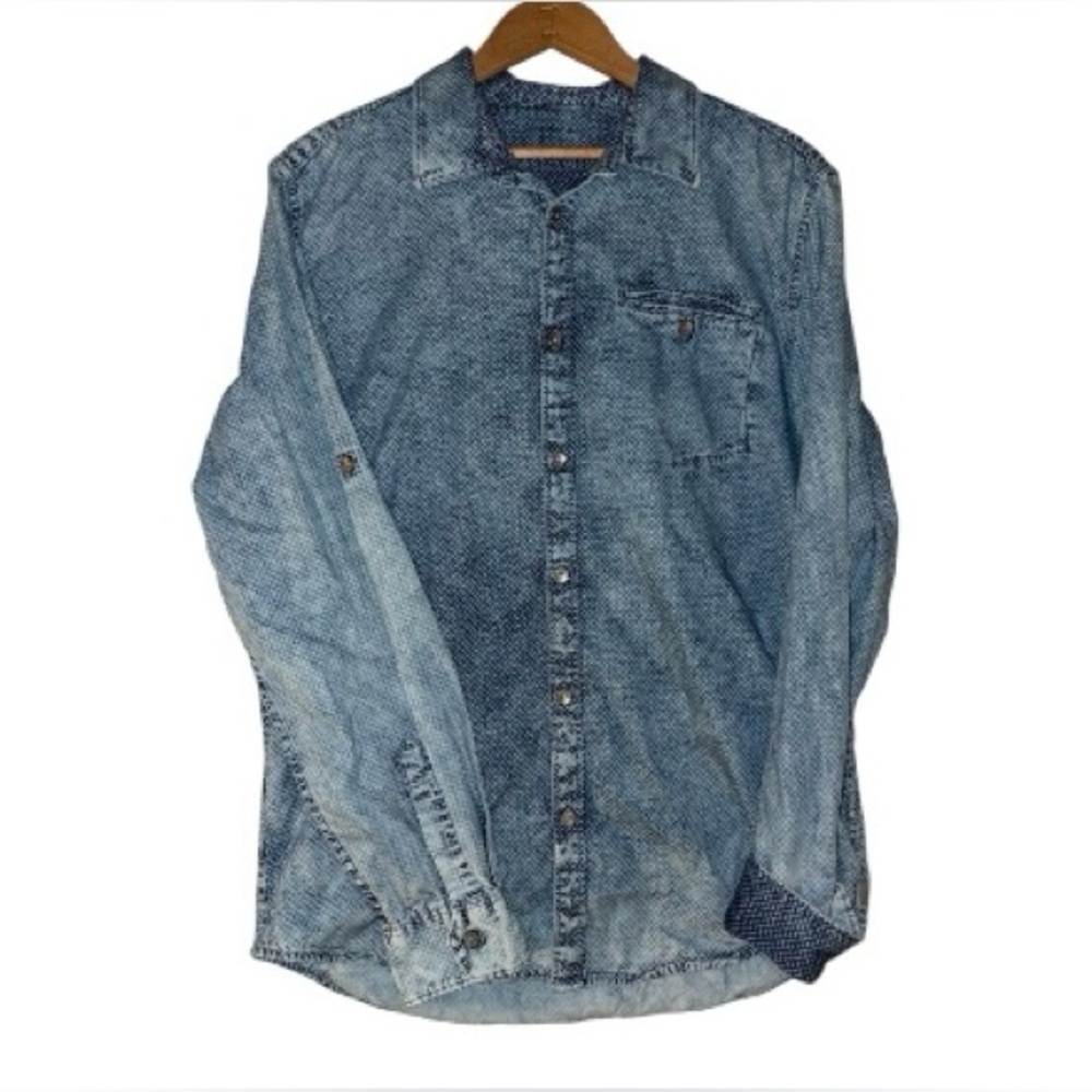 Calvin Klein Jeans Women’s Medium 100% Cotton Chambray Denim Shirt